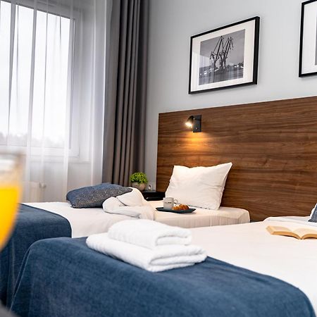 غدانسك Sleep Port B&B - Bezplatny Parking المظهر الخارجي الصورة
